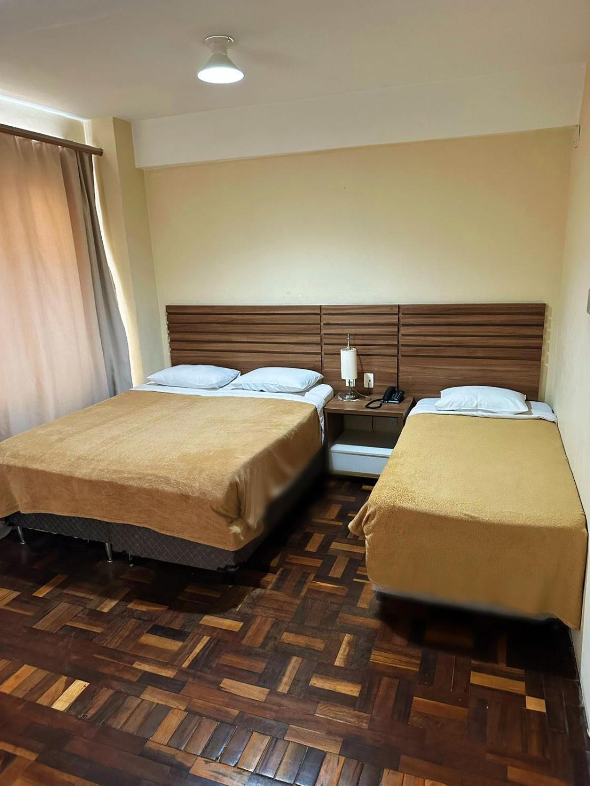 Umbu Hotel Porto Alegre - Centro Historico - Prox Aeroporto 15Min Bagian luar foto