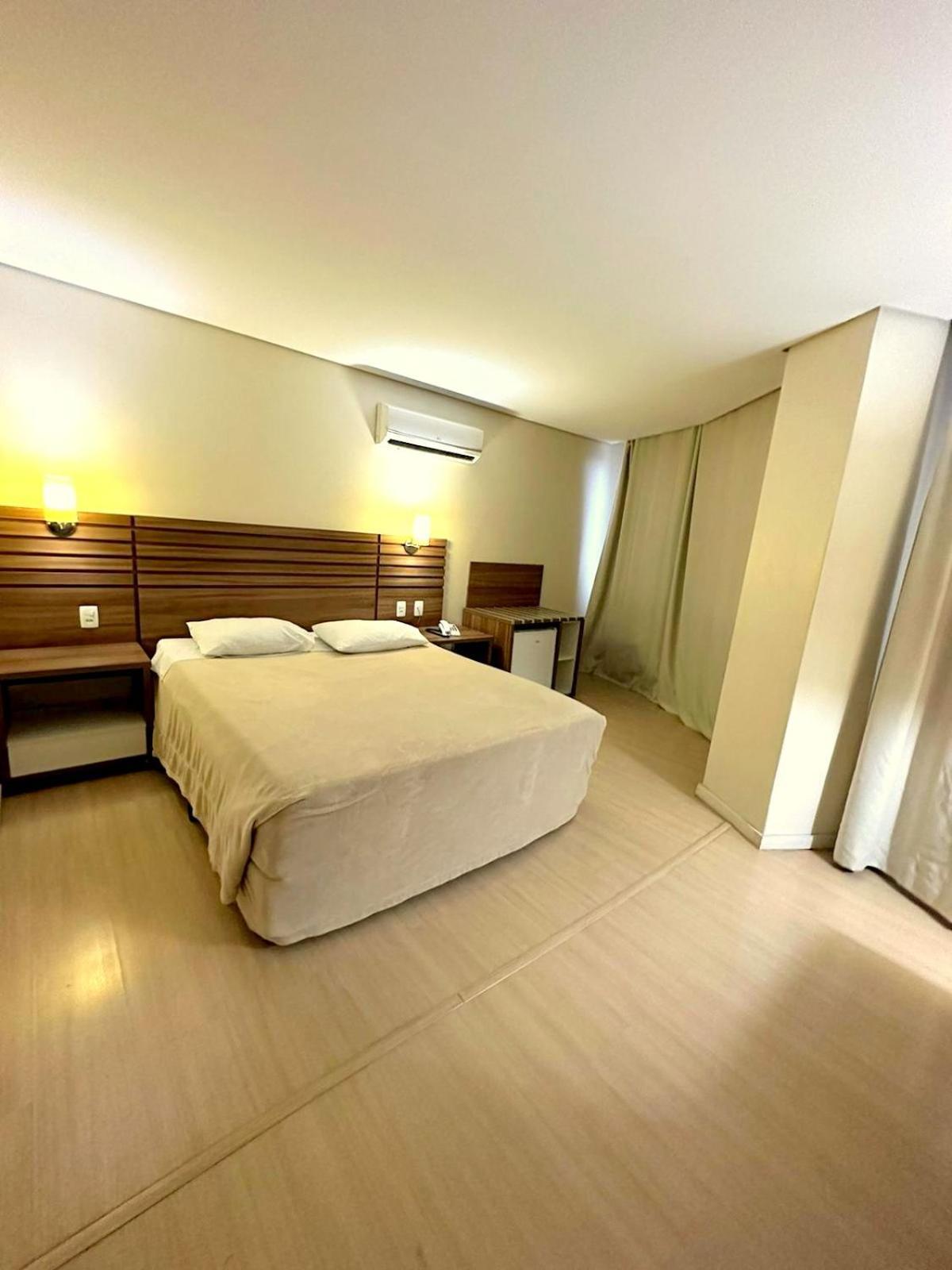 Umbu Hotel Porto Alegre - Centro Historico - Prox Aeroporto 15Min Ruang foto