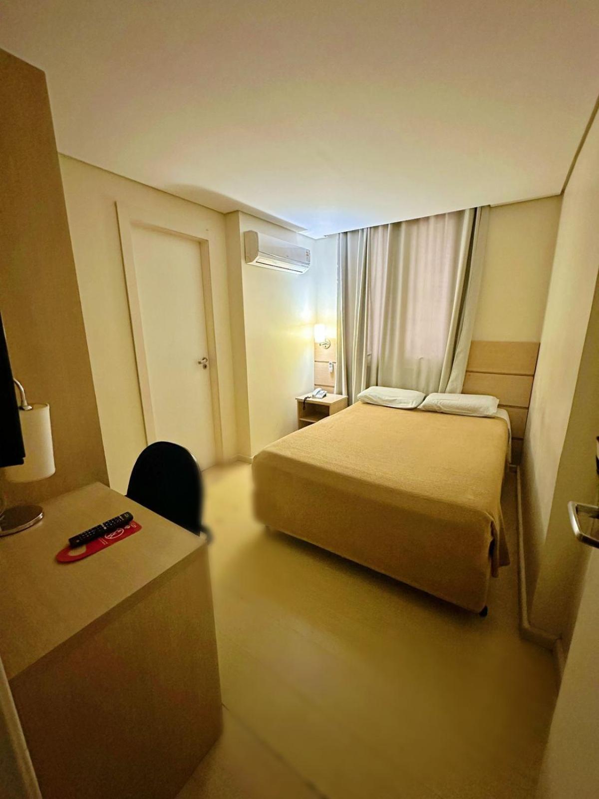Umbu Hotel Porto Alegre - Centro Historico - Prox Aeroporto 15Min Ruang foto