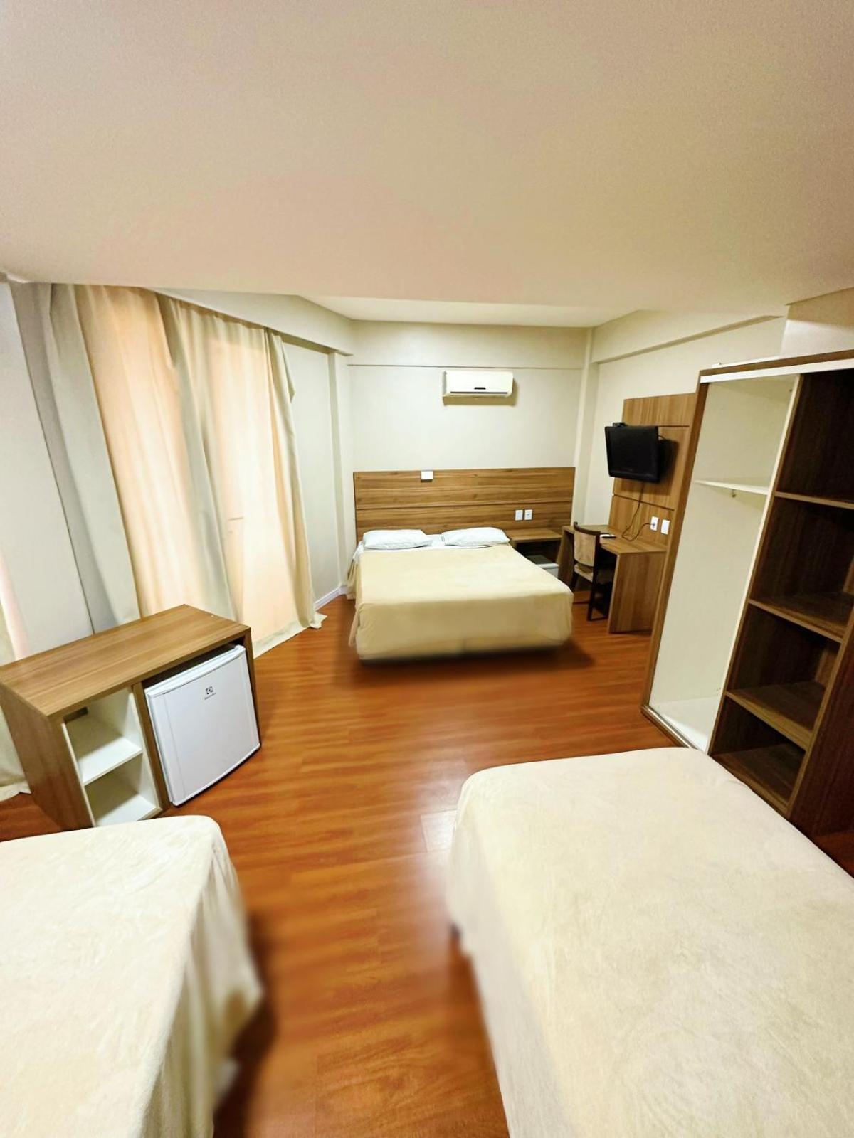 Umbu Hotel Porto Alegre - Centro Historico - Prox Aeroporto 15Min Ruang foto