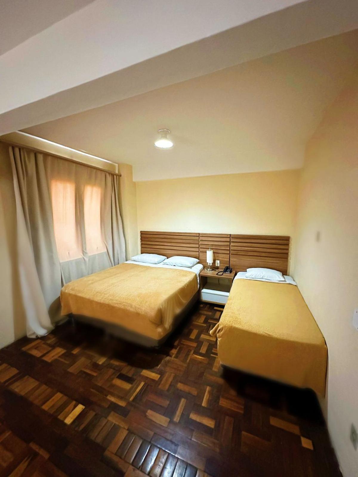 Umbu Hotel Porto Alegre - Centro Historico - Prox Aeroporto 15Min Ruang foto
