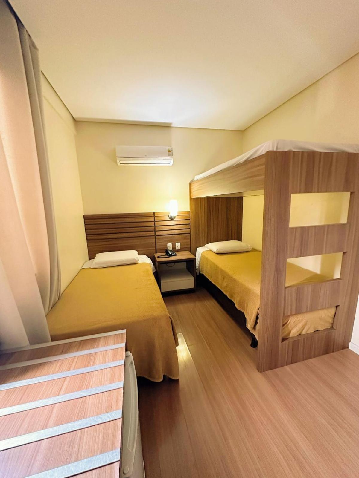 Umbu Hotel Porto Alegre - Centro Historico - Prox Aeroporto 15Min Ruang foto
